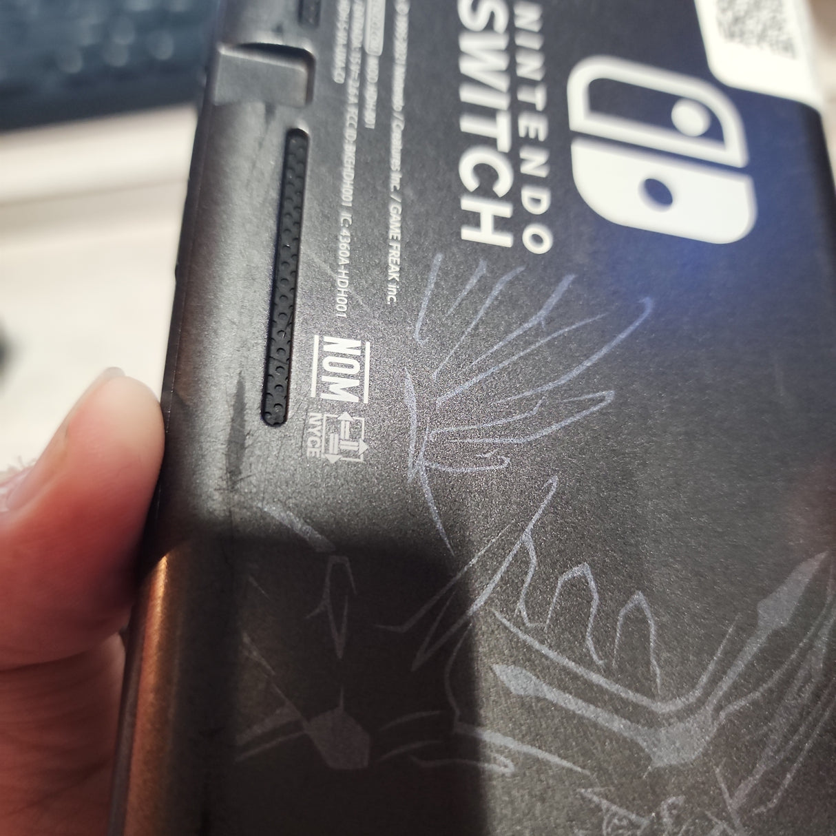 Nintendo Switch Lite: Edición Dialga y Palkia - (Defecto LS) (Nintendo Switch)