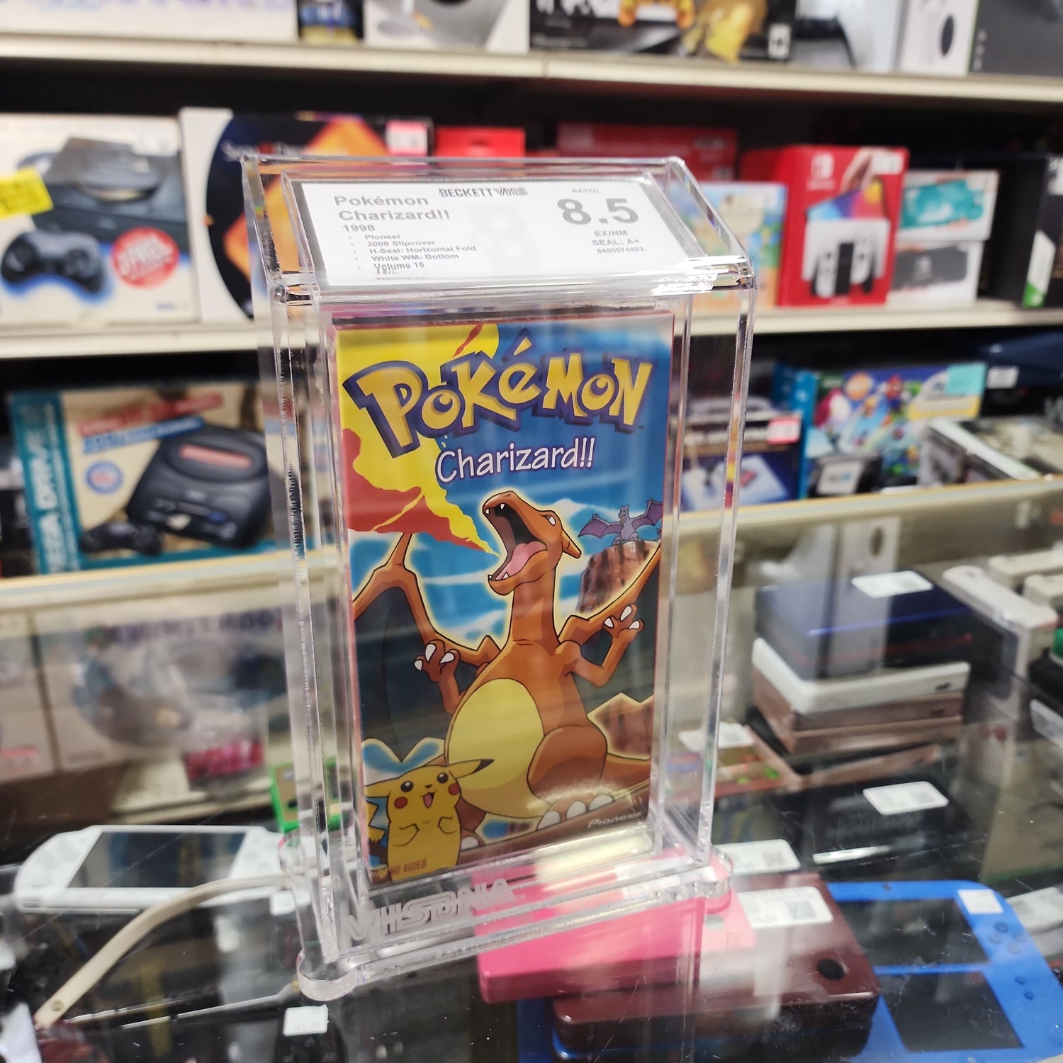 Pokémon Charizard!! VHS Beckett Calificación 8.5 (Sello A+) 1998