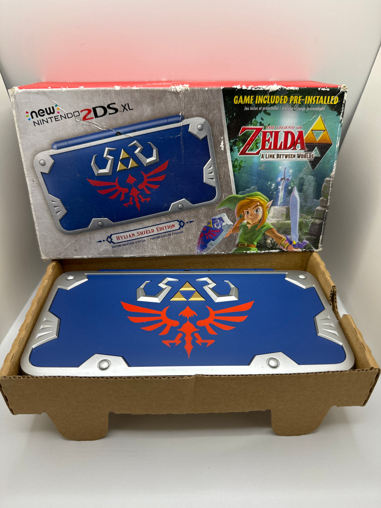 New Nintendo 2DS XL Edición Hylian Shield - (Defecto CIB) (Nintendo 3DS)