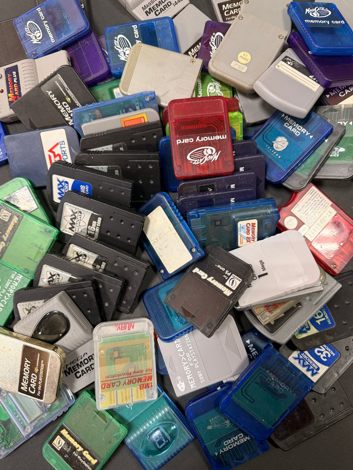 Generic Memory Card [Sizes and Styles Vary] - (LS) (Playstation)
